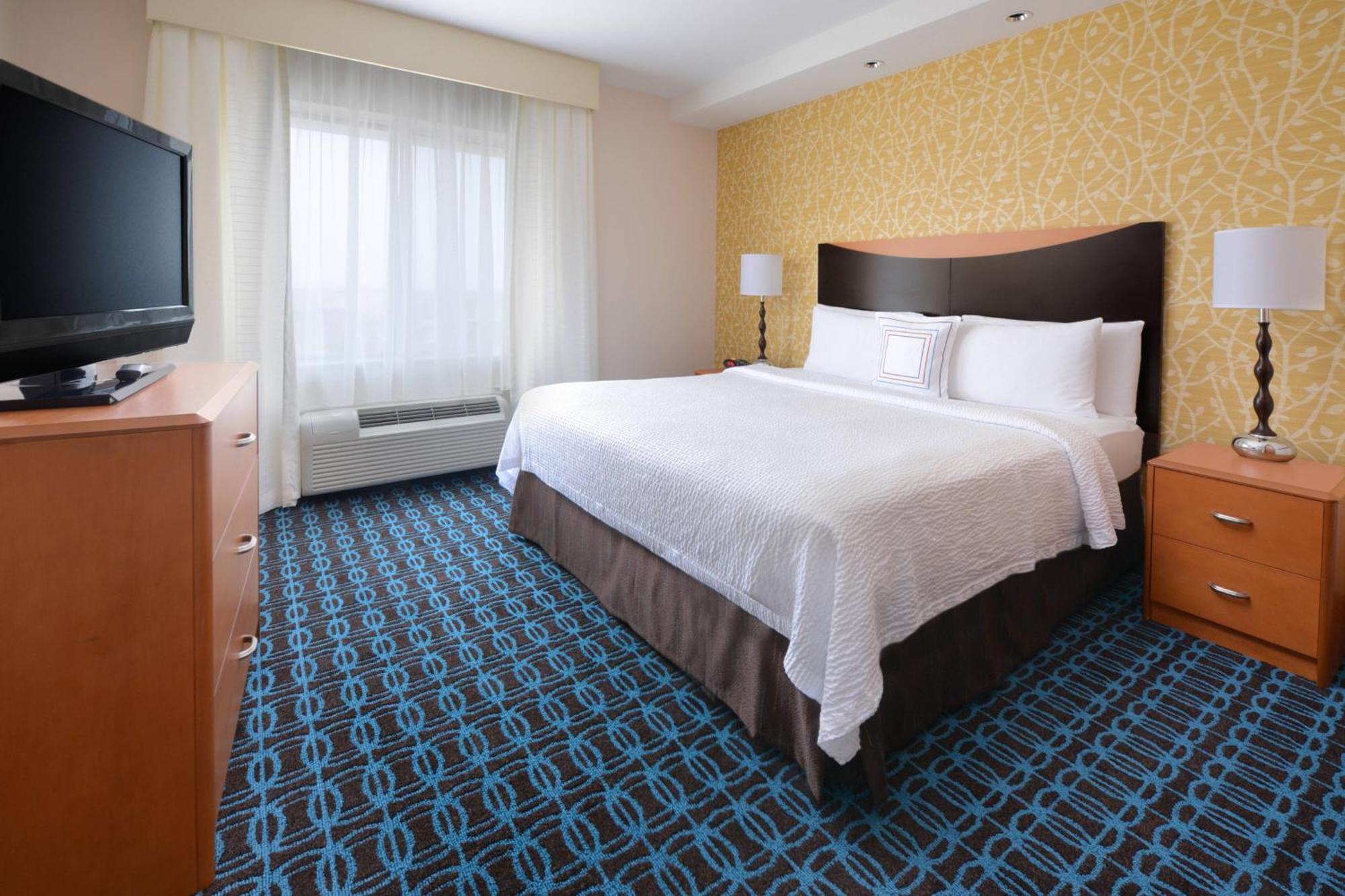 Fairfield Inn & Suites By Marriott Dallas Plano דה קולוני מראה חיצוני תמונה