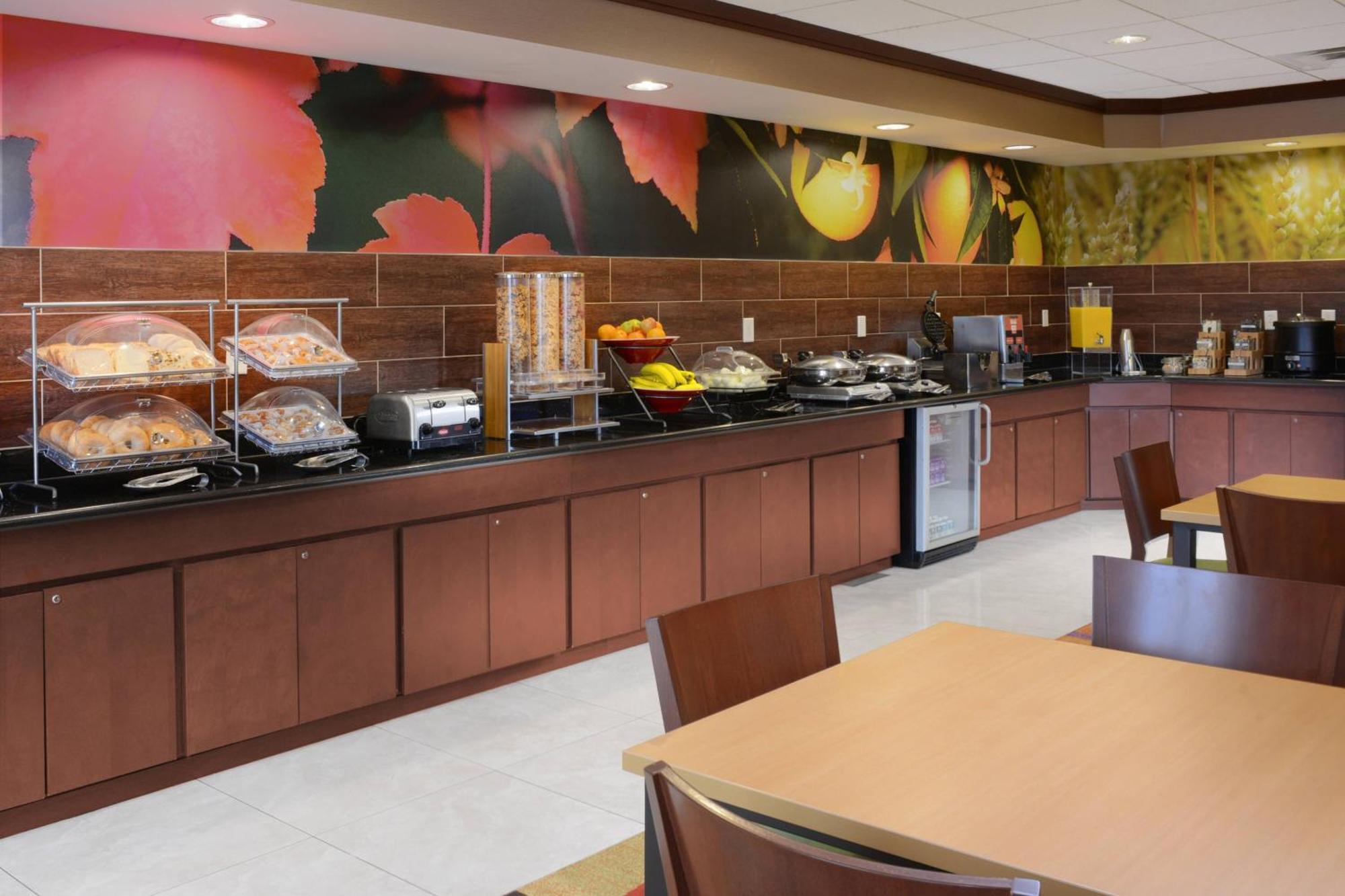 Fairfield Inn & Suites By Marriott Dallas Plano דה קולוני מראה חיצוני תמונה