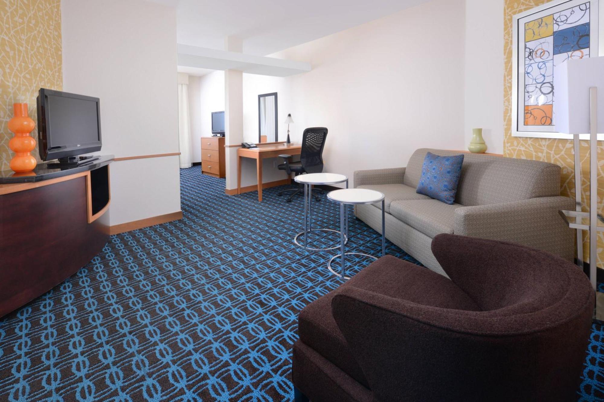 Fairfield Inn & Suites By Marriott Dallas Plano דה קולוני מראה חיצוני תמונה