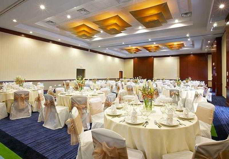 Fairfield Inn & Suites By Marriott Dallas Plano דה קולוני מראה חיצוני תמונה