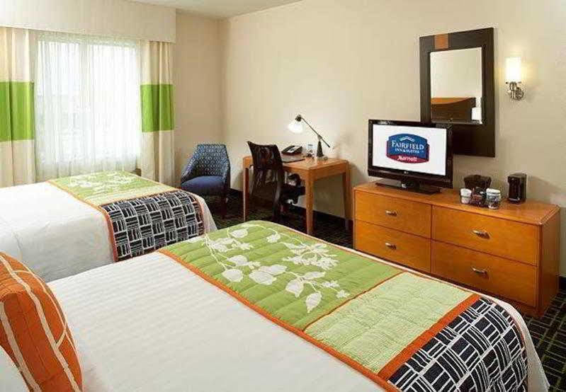 Fairfield Inn & Suites By Marriott Dallas Plano דה קולוני מראה חיצוני תמונה