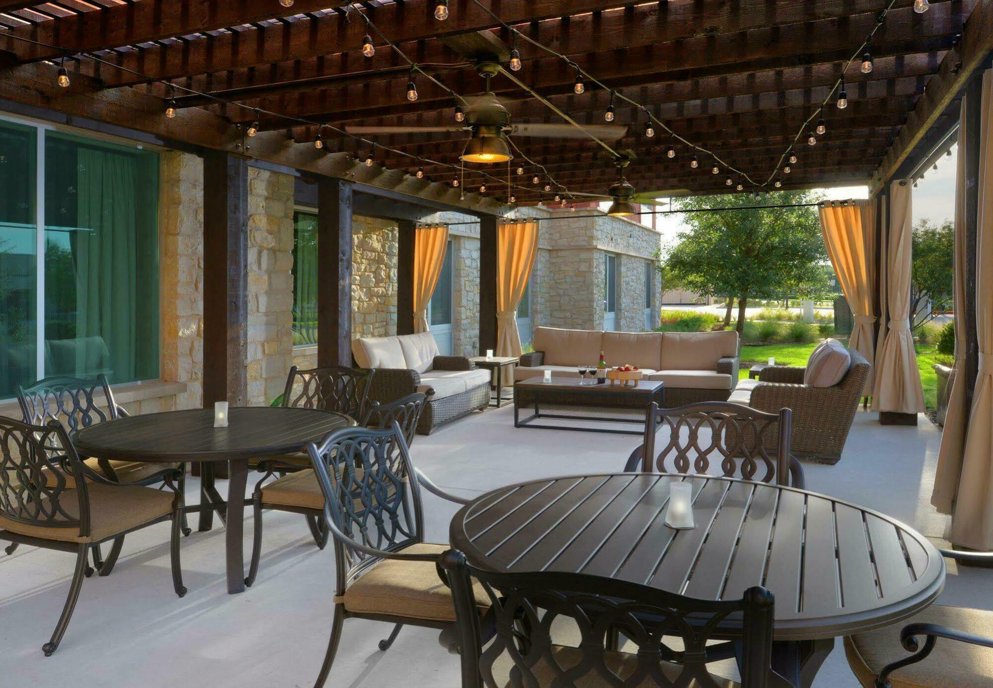 Fairfield Inn & Suites By Marriott Dallas Plano דה קולוני מראה חיצוני תמונה